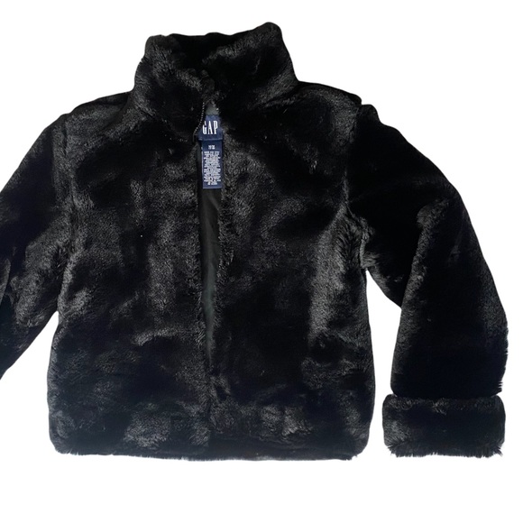 GAP | Faux Fur Crop Zip Front Kids Jacket - Picture 4 of 8